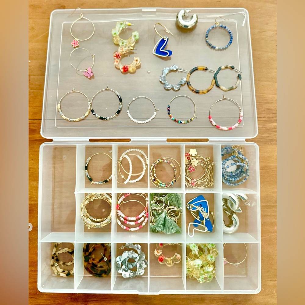 LOT NEW 38 Pairs of Earring Colorful Tassel Hoop Acrylic Wholesale Retail Resale